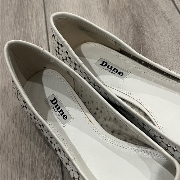 Dune London white leather laser cut pointy toe embellished heel slip on flats 9 - Picture 5 of 13